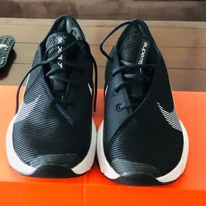 Nike Air Zoom Superrep 2 - Size 8